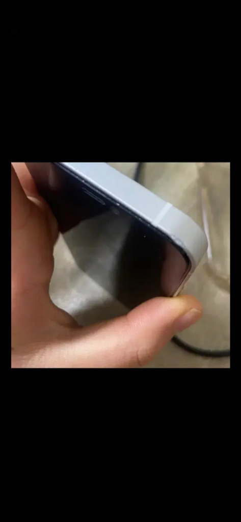 아이폰12미니 부품용으로 팔아요--4