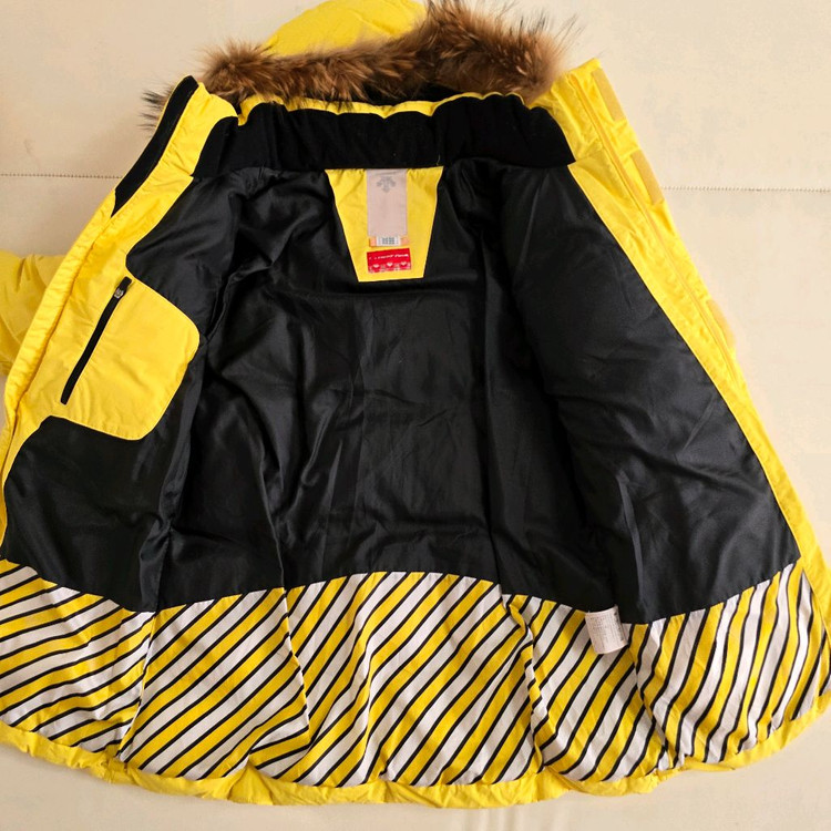 데상트 아우디 패딩 스키복 S 90--3