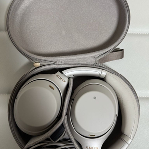 소니wh1000xm3 실버 팝니다