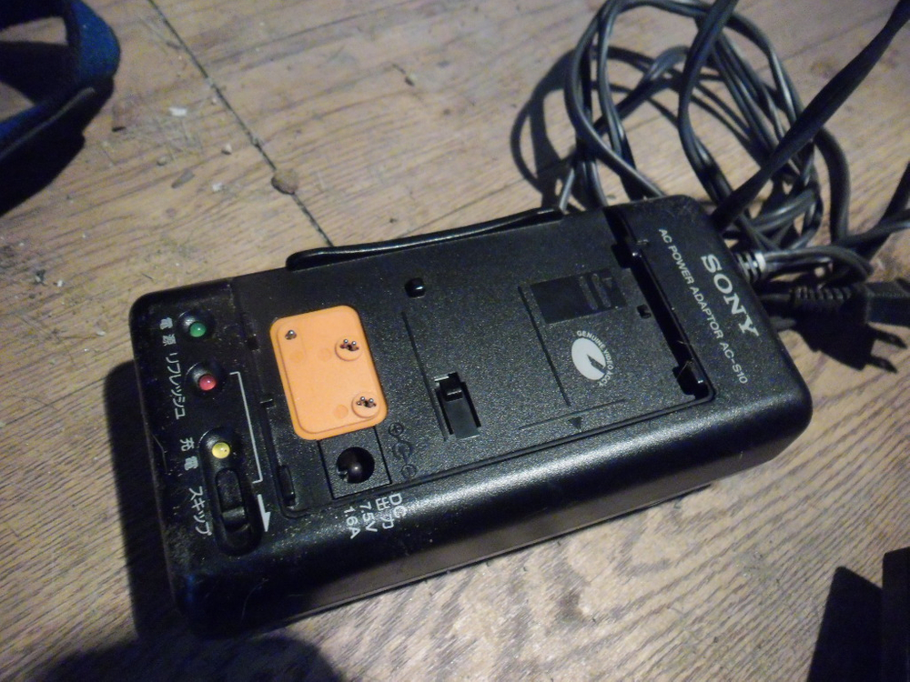 부품용--소니 8미리 캠코더-CCD-TR705--4