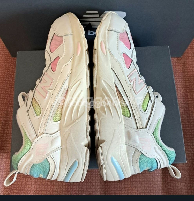 뉴발란스키즈 878 핑크믹스200사이즈 운동화--5