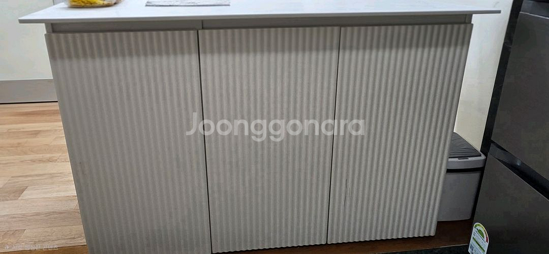 주방 아일랜드 식탁 (수납장)--2