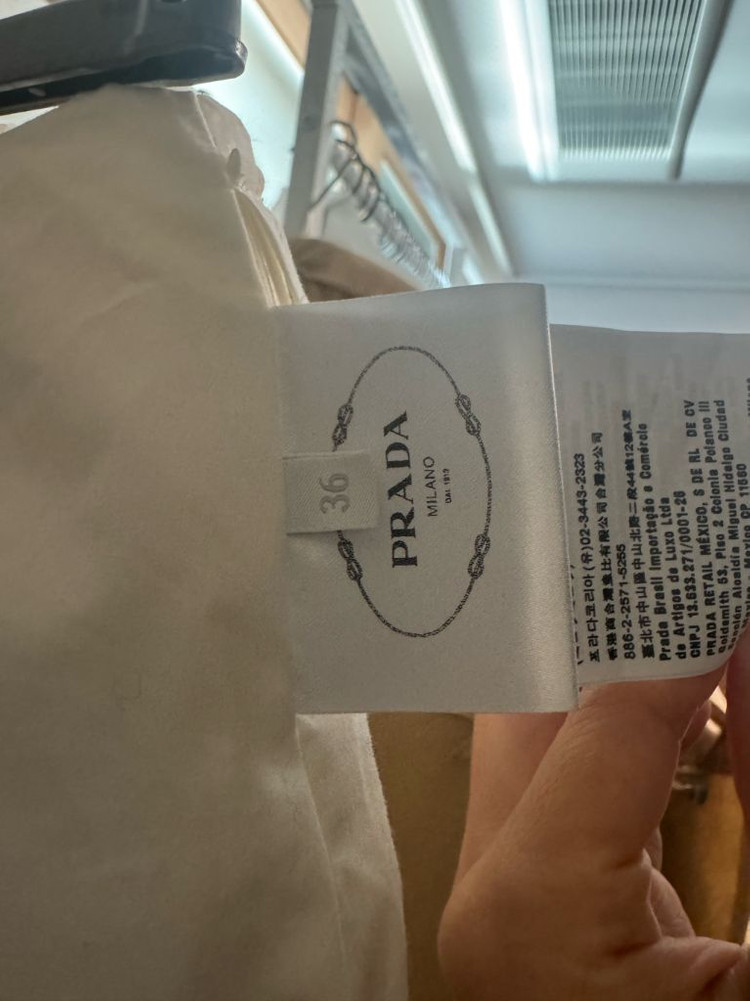 프라다 패딩스커트 36 새상품 차정원 김나영--7