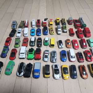 장난감 자동차 다이캐스트 시쿠 토미타 마이스토 등등