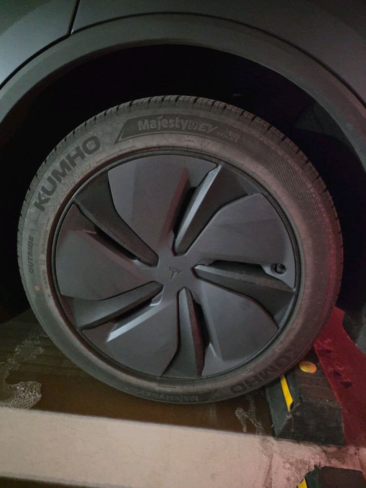 금호 마제스티9 ev 솔루스 TA91 (255/45/19) 테슬라 출고타이어--4