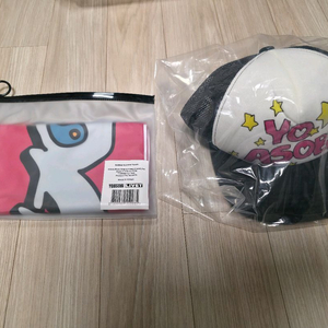 요아소비 팝업스토어 모자 슬로건 굿즈 YOASOBI