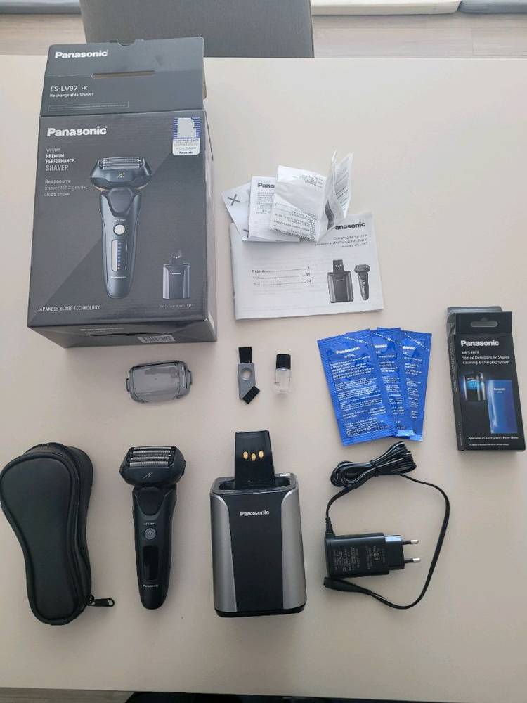 전기면파나소닉 전기면도기+세척기 람대쉬 Arc5 ES-LV97도기 세트--8
