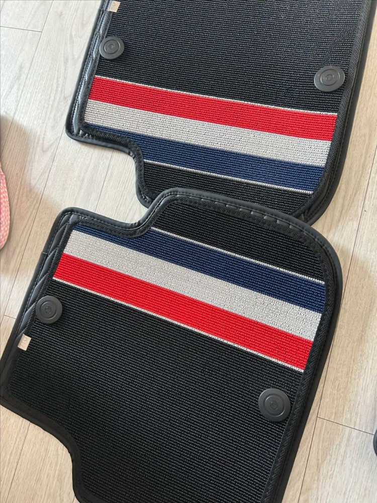 미니3세대 바닥매트 MINI 플로어 매트 유니언잭 가죽 트랩 카매트 F54 클럽맨 발매트 미니3세대 바닥매트 MI--2