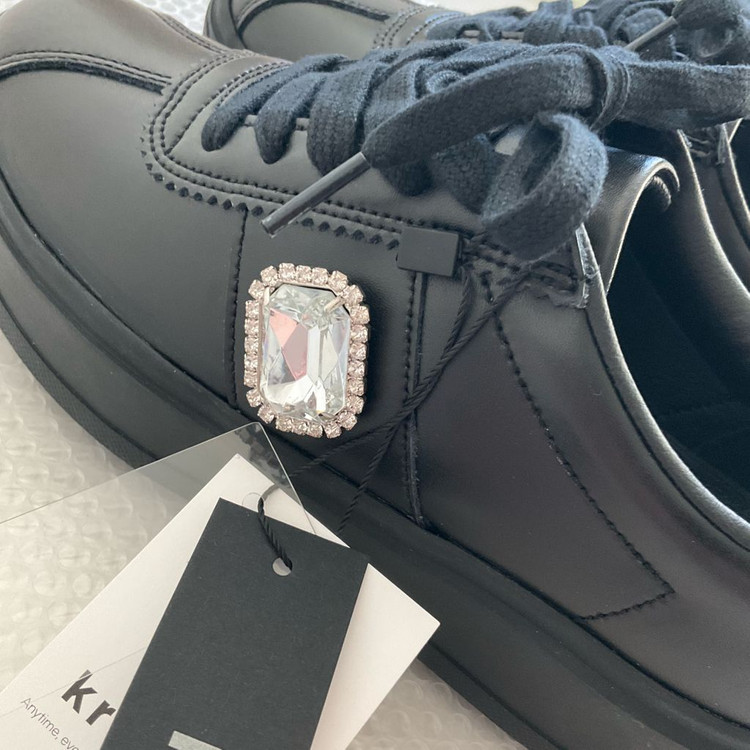 (새상품)Kristin 블랙 보석 플랫폼 스니커즈 230--8