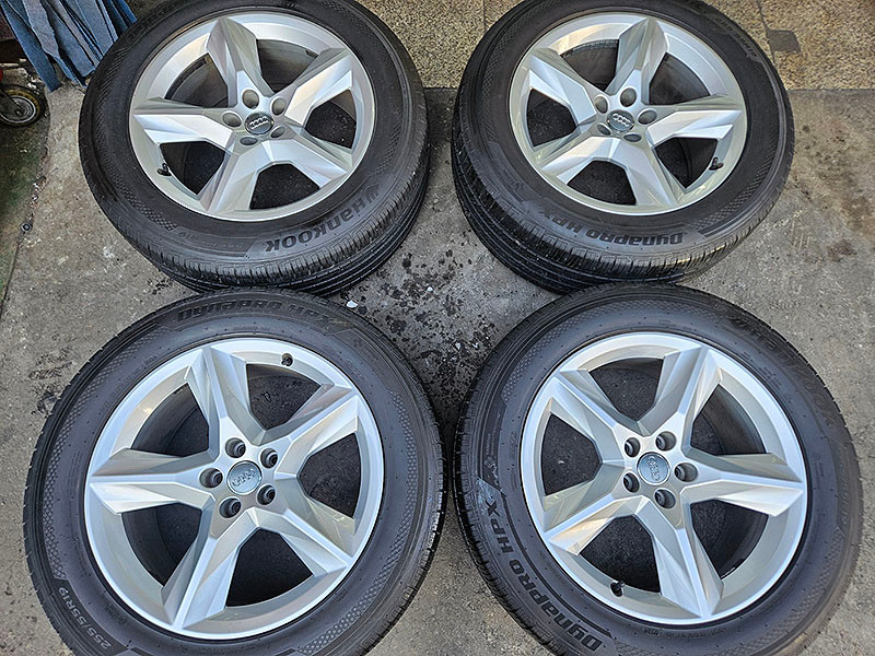 아우디 Q7 순정 정품 19인치 휠타이어 셋트--0