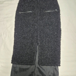 아크네 트위드 스커트