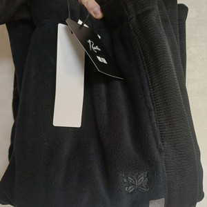 유니클로 니들스 팬츠 블랙 L