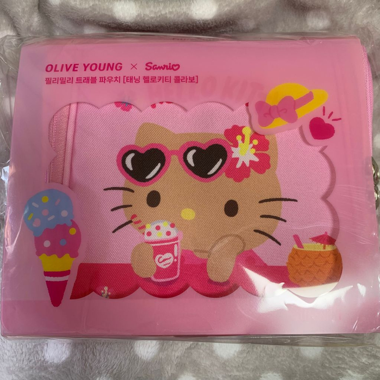 필리밀리 헬로키티 콜라보 제품들(4종류) 이미지