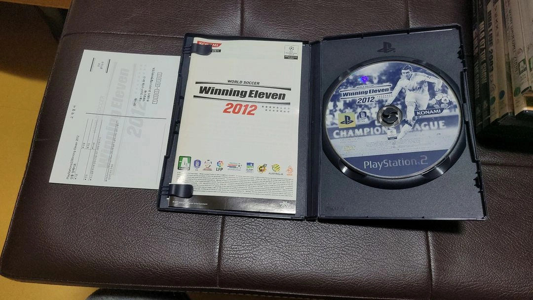 PS2 위닝일레븐 2012 이미지
