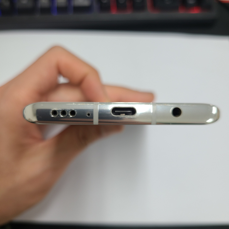 .LG 벨벳 LGU+ 화이트128기가 외관깔끔 188441--4