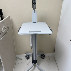 어고트론 ERGOTRON 24-206-214 이동식 모니터 거치대 컴퓨터 모니터 카트