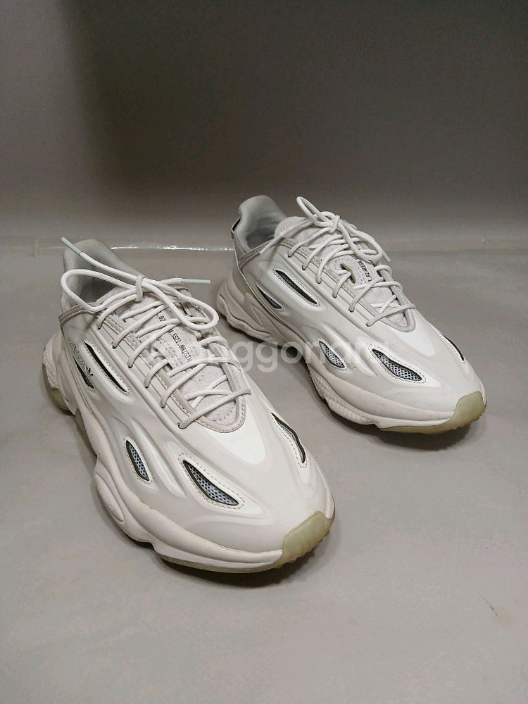 아디다스 오즈위고 셀록스 240--1