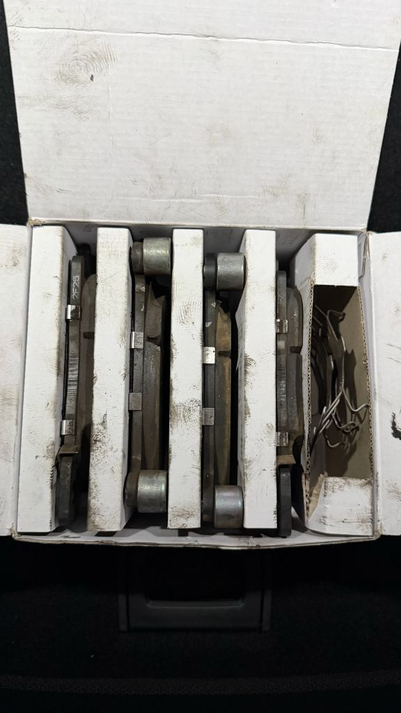 제네시스 G80 RG3 4p프론트 순정 브레이크패드 세트 이미지