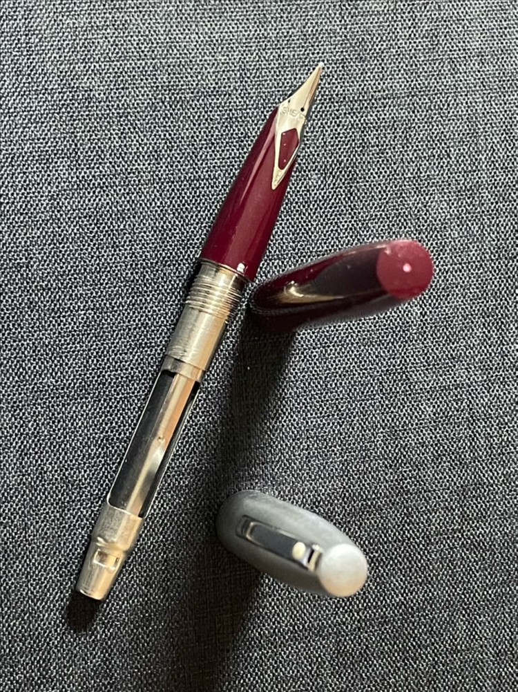 쉐퍼 만년필 트라이엄프 임페리얼 스틸 캡 버건디 CT 스텐레스스틸 M닙 이미지