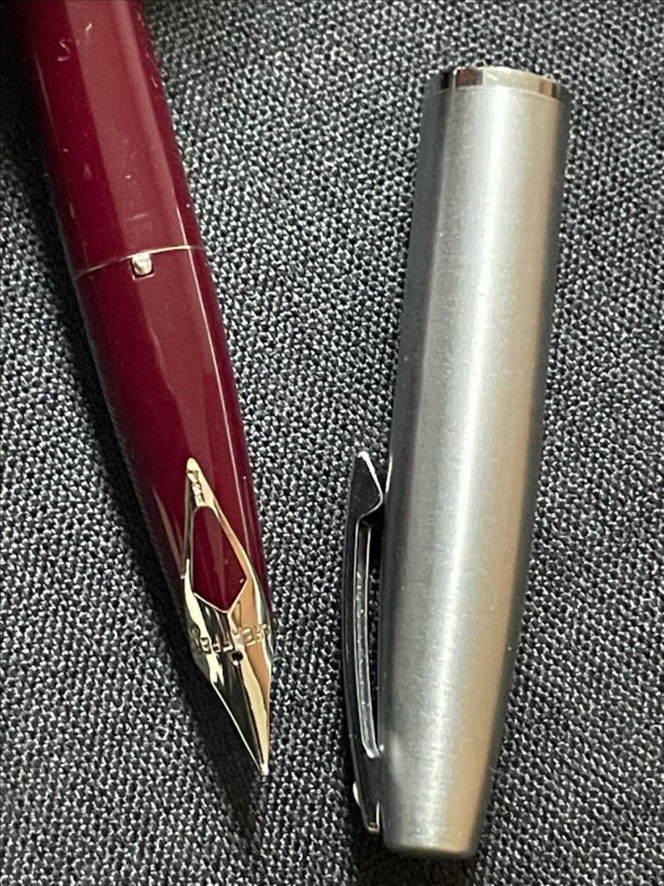 쉐퍼 만년필 트라이엄프 임페리얼 스틸 캡 버건디 CT 스텐레스스틸 M닙 이미지