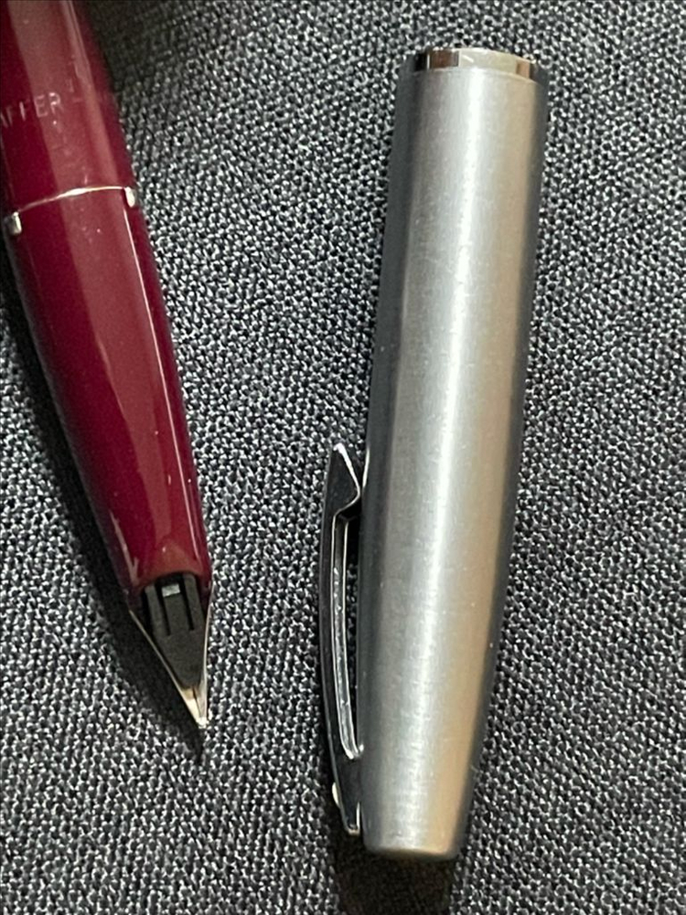 쉐퍼 만년필 트라이엄프 임페리얼 스틸 캡 버건디 CT 스텐레스스틸 M닙 이미지
