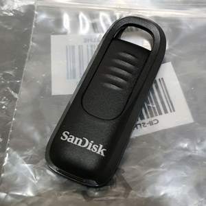 샌디스크 울트라 슬라이더 CZ480 (1TB)