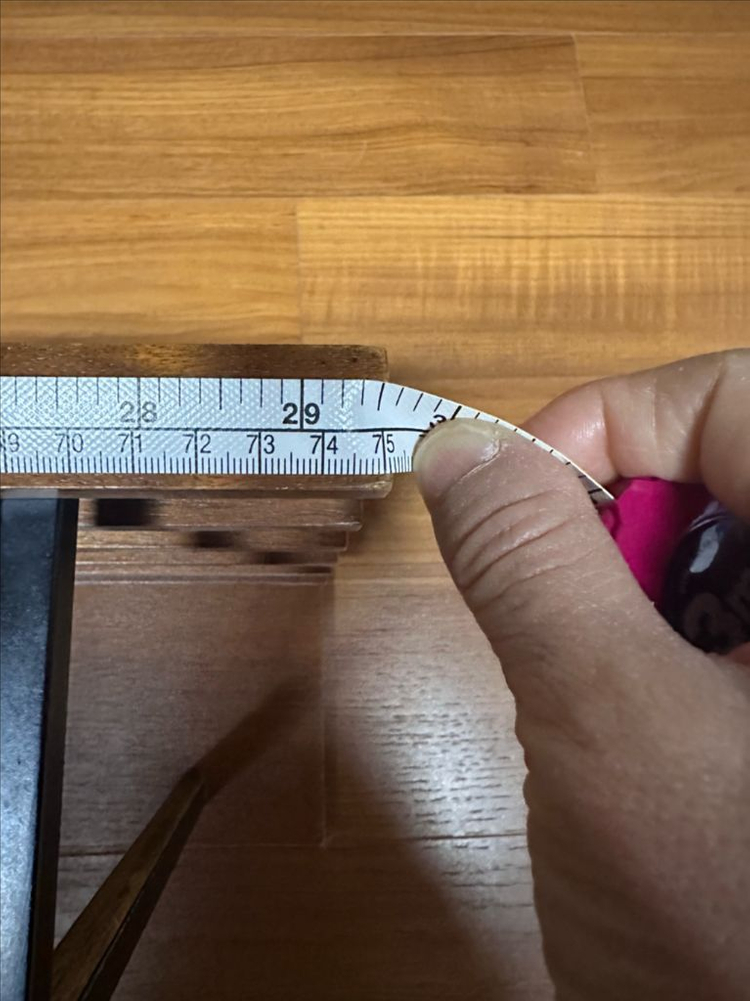 데니쉬 벽걸이 선반 행거--2