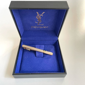 생로랑 입생로랑 넥타이핀