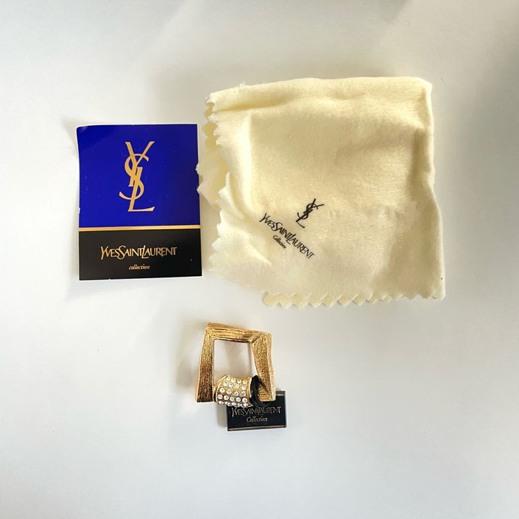 입생로랑 골드 라인스톤 브로치 새상품--2