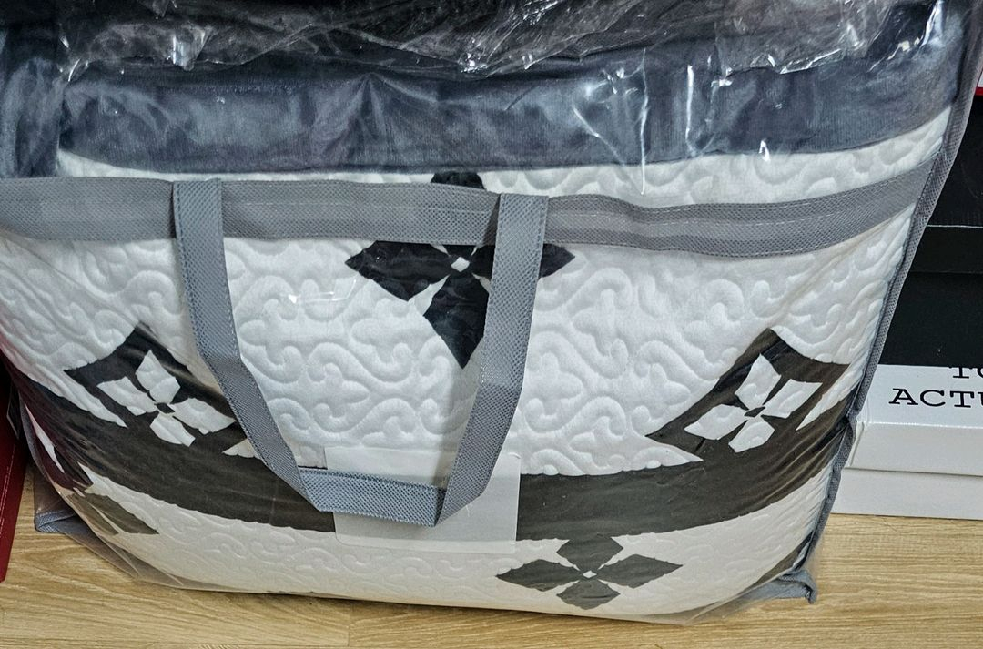 루이비통 이불패드세트 퀀사이즈 새상품미개봉--2