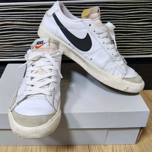 나이키 블레이저 로우 77 빈티지 스니커즈, 운동화