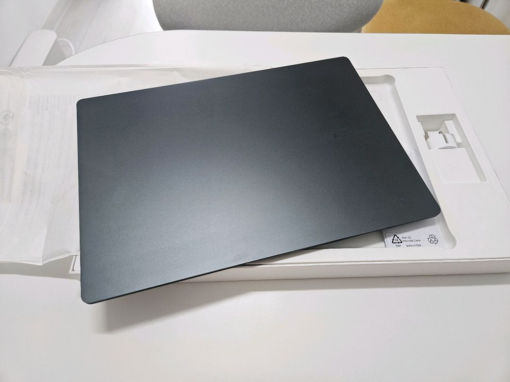 삼성 갤럭시북3 16인치 !5-13세대/램16/SSD256--1