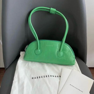 마지셔우드 bessette