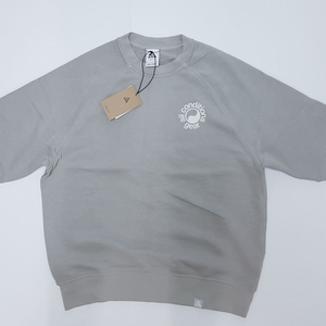 나이키 ACG 반팔 그레이