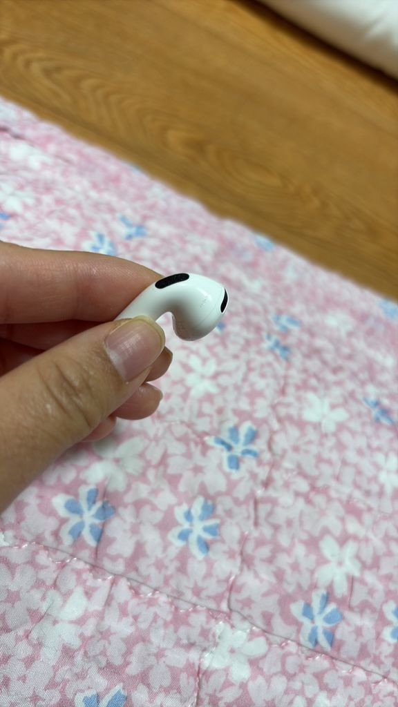 에어팟4세대 기본모델 이미지