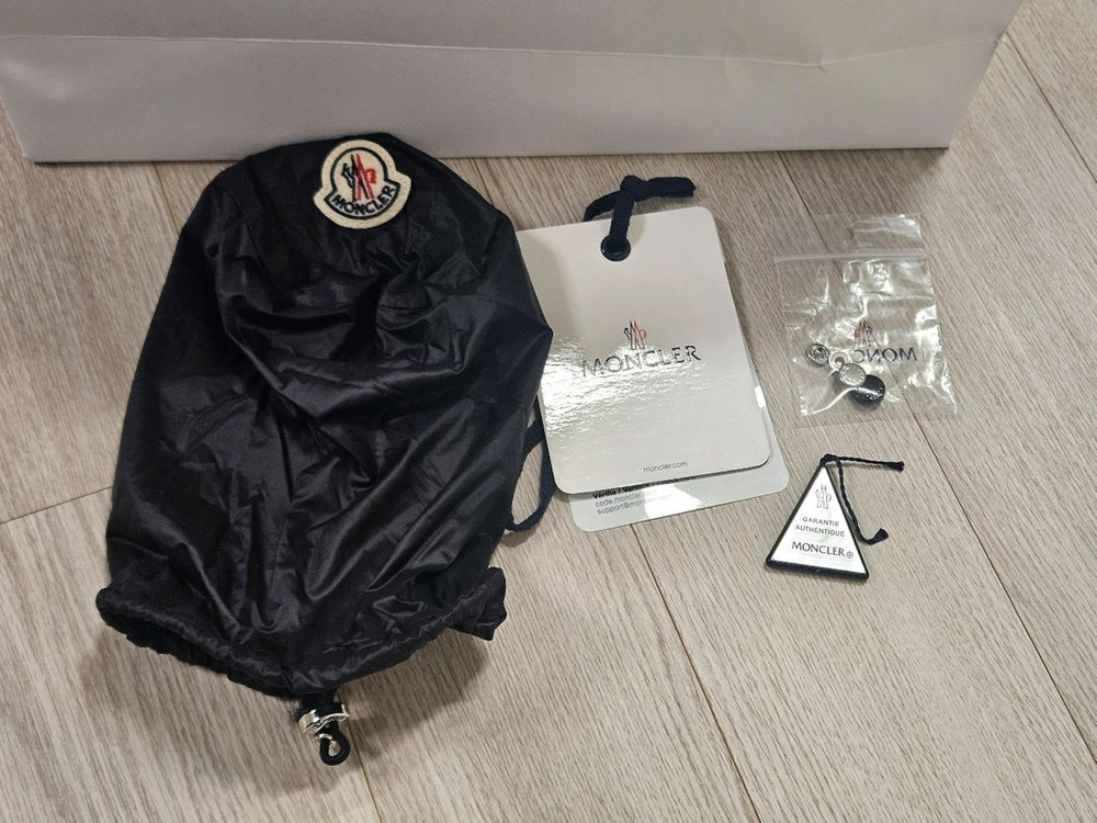 몽클레어 란스 3사이즈 이미지