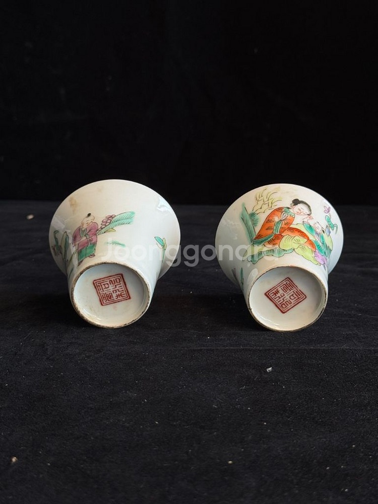 동치년제 분채 인물문 배화배 잔 골동품 고미술품 중국도자기 수집품--1