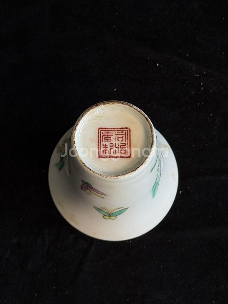 동치년제 분채 인물문 배화배 잔 골동품 고미술품 중국도자기 수집품--7