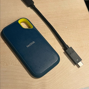 샌디스크 ssd extreme portable 2tb 두 개