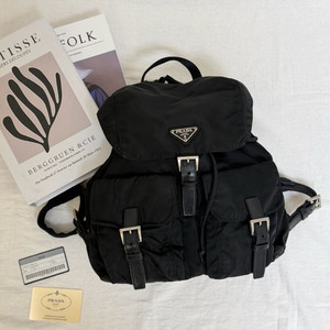 정품 프라다 나일론 블랙 투포켓 백팩