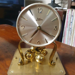 독일제 kern 회전추 탁상 시계