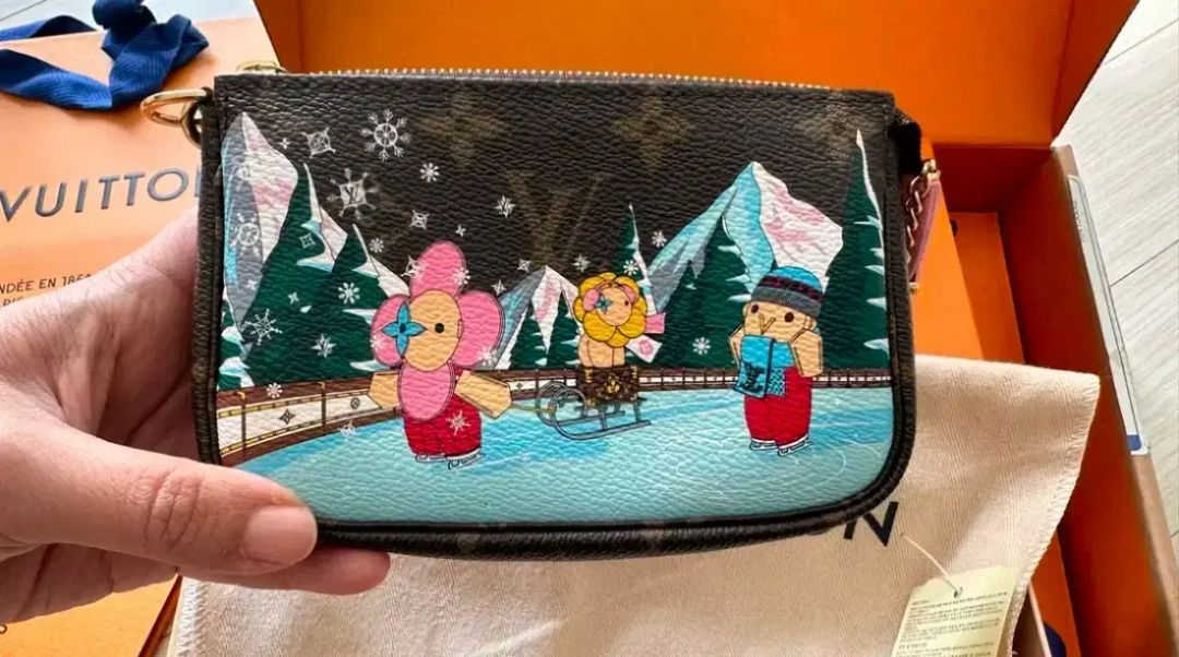 루이비통 미니포쉐트 리미티드한정판--0