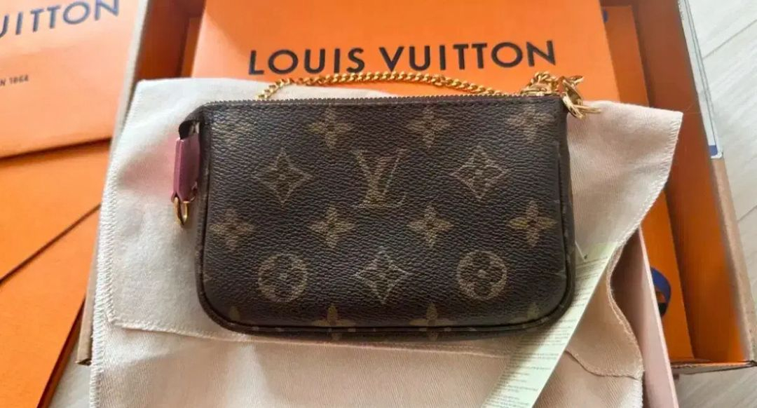 루이비통 미니포쉐트 리미티드한정판--3