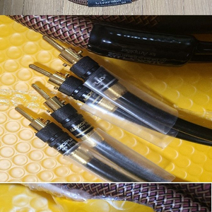 오디오플러스 BACH-1750 스피커 케이블 (1.5m)