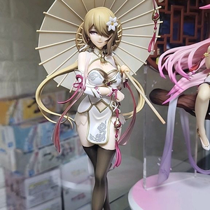 붕괴 3rd 리타 로스바이세 피규어