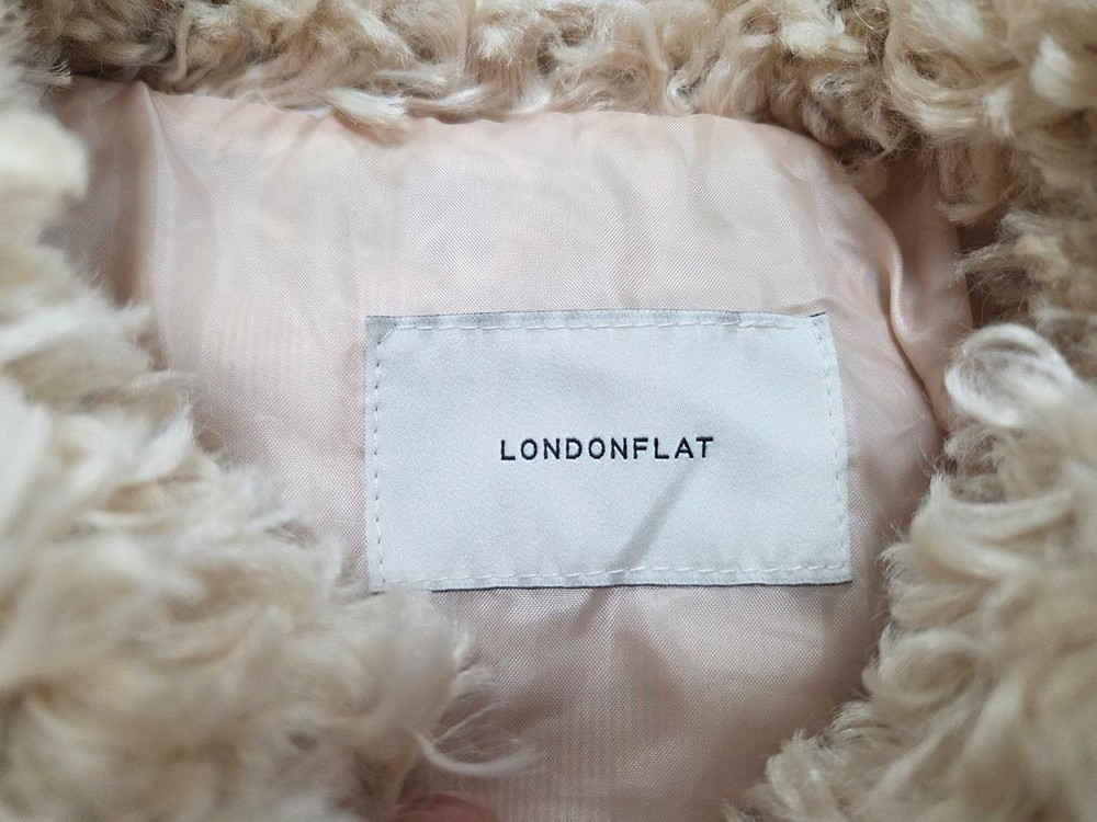 런던플랏(LONDONFLAT) 더플 퍼자켓 프리사이즈 새상품--5