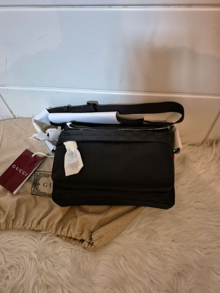 *신상품*(구찌)25SS 남성 미디엄 GG 크로스백 816820--1