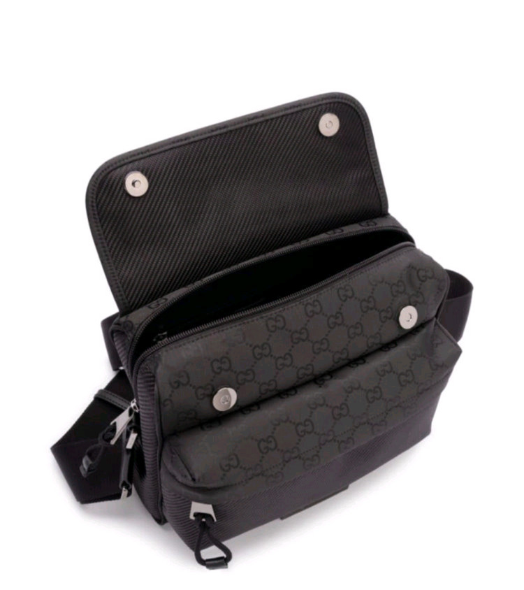 *신상품*(구찌)25SS 남성 미디엄 GG 크로스백 816820--3