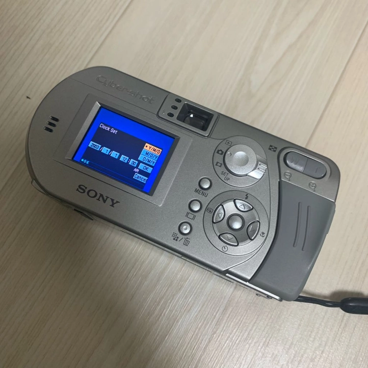 소니 사이버샷 DSC-P92 디지털 카메라 부품용 이미지