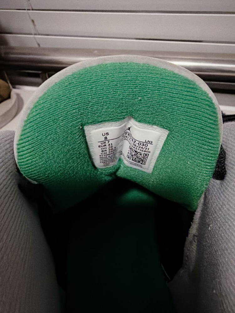 나이키 에어조던 미드 운동화(블랙그린) 아디다스 디올 유메르 eenk 이미지